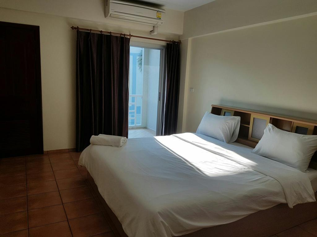 Lomsabai Apartments بانغسين المظهر الخارجي الصورة