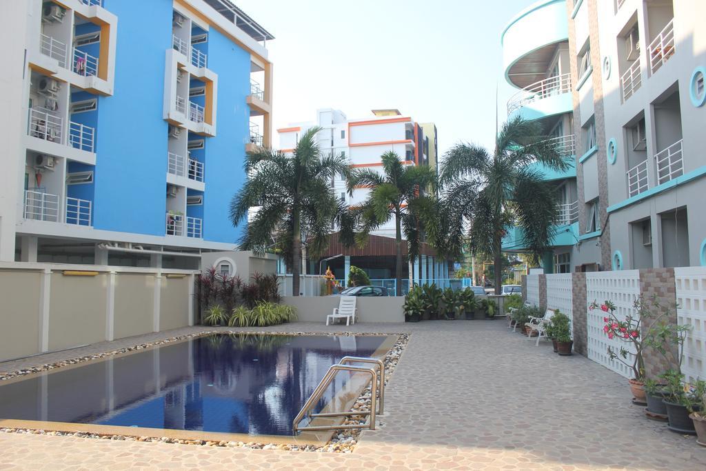 Lomsabai Apartments بانغسين المظهر الخارجي الصورة