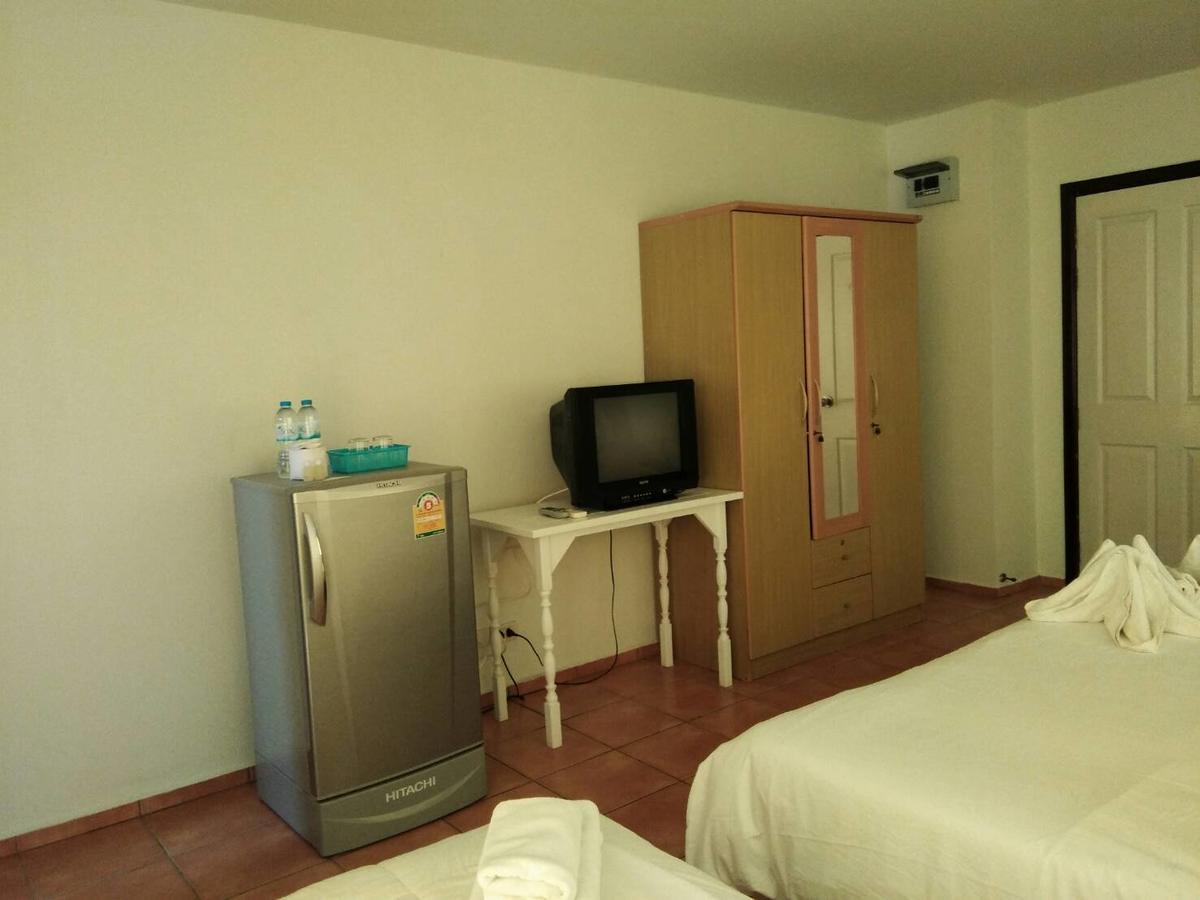 Lomsabai Apartments بانغسين المظهر الخارجي الصورة