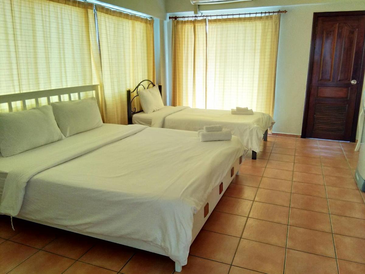 Lomsabai Apartments بانغسين المظهر الخارجي الصورة