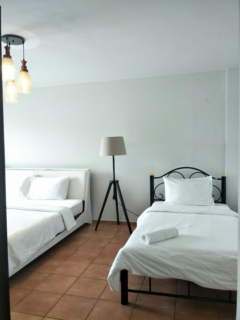Lomsabai Apartments بانغسين المظهر الخارجي الصورة